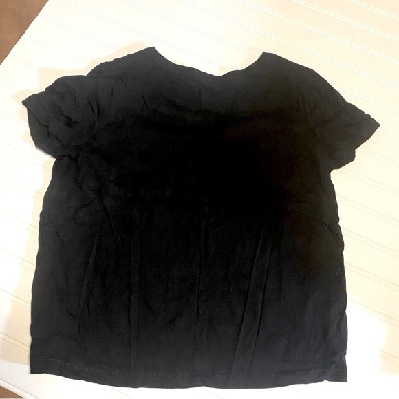 Zara Women’s V-Neck - Picture 1 of 4